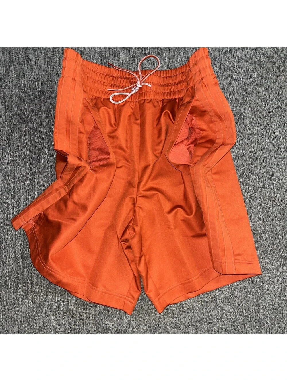 Adidas Men's Medium Multi Sports Essentials Shorts Preloved Red JM2194 NWT $45